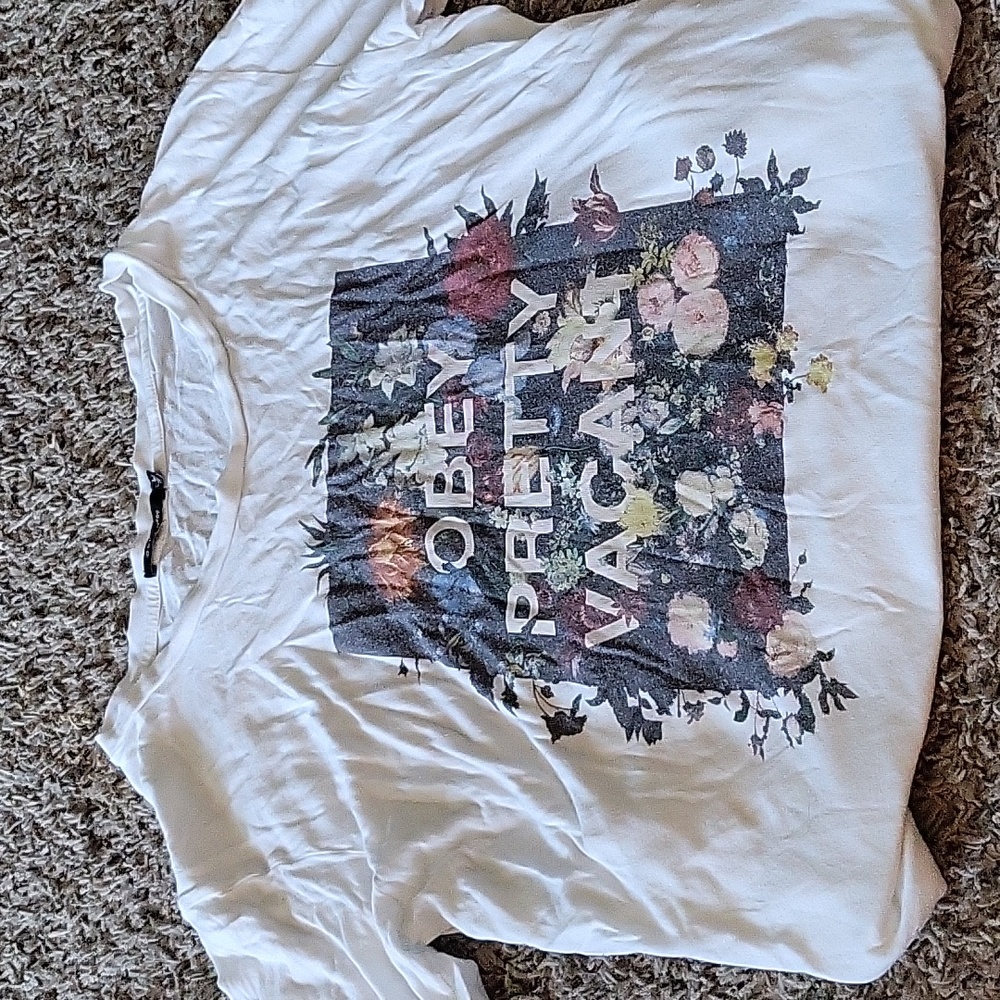 Obey shirt